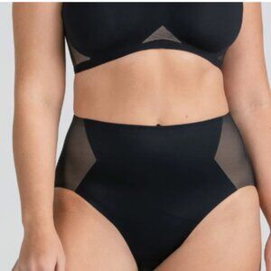 NWT Honeylove Crossover Brief Runway Black Shaping